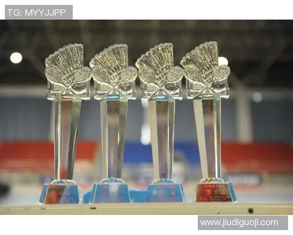 南京羽毛球队与广州羽毛球队赛后复盘分析两队状态与表现对比